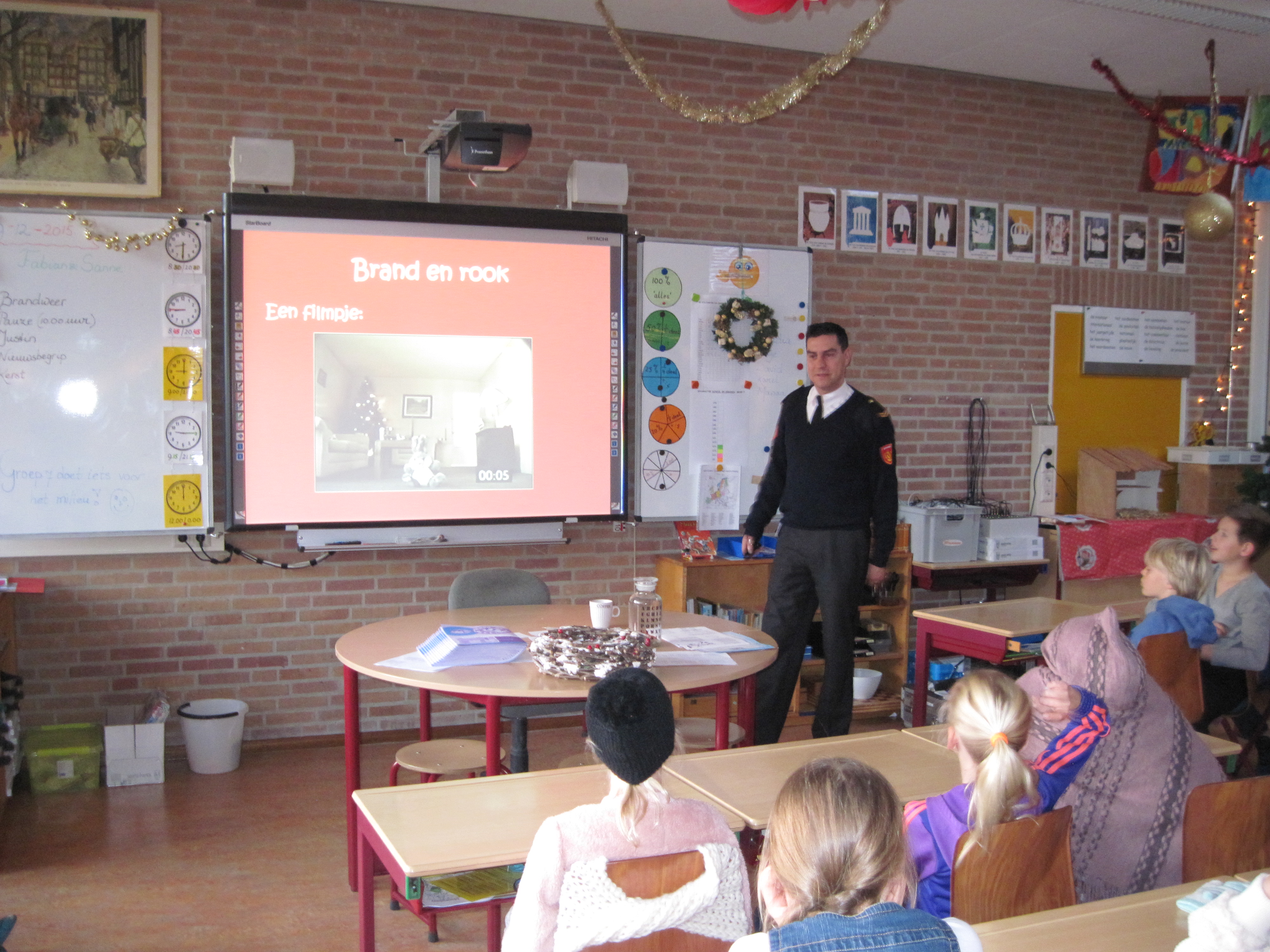 Brandweer bezoekt groep 7