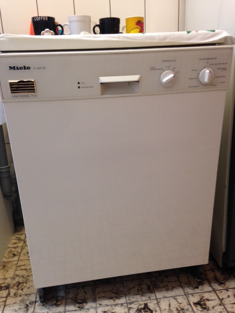 Is er iemand handig?