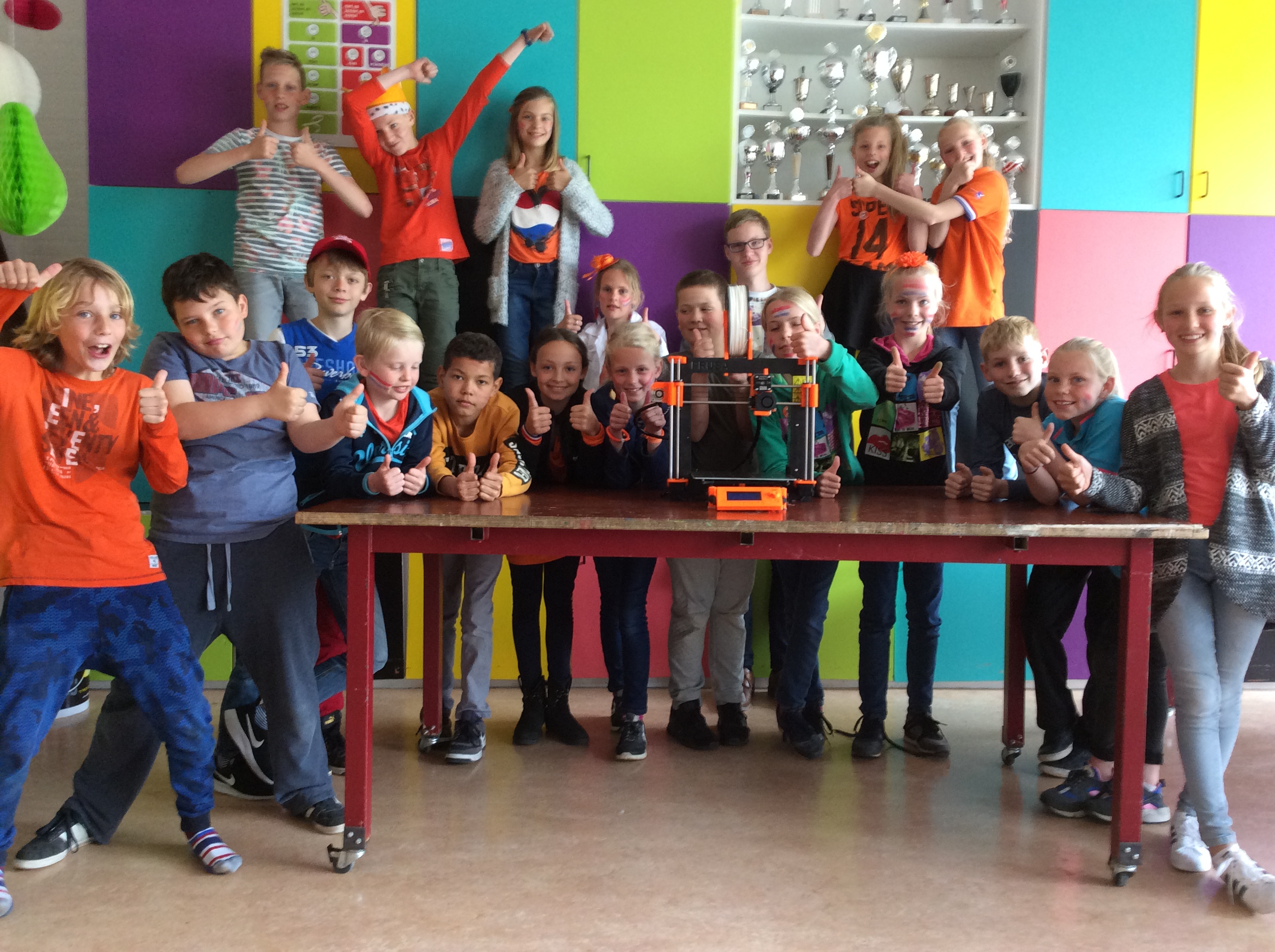 Groep 7 voltooid 3D-printer