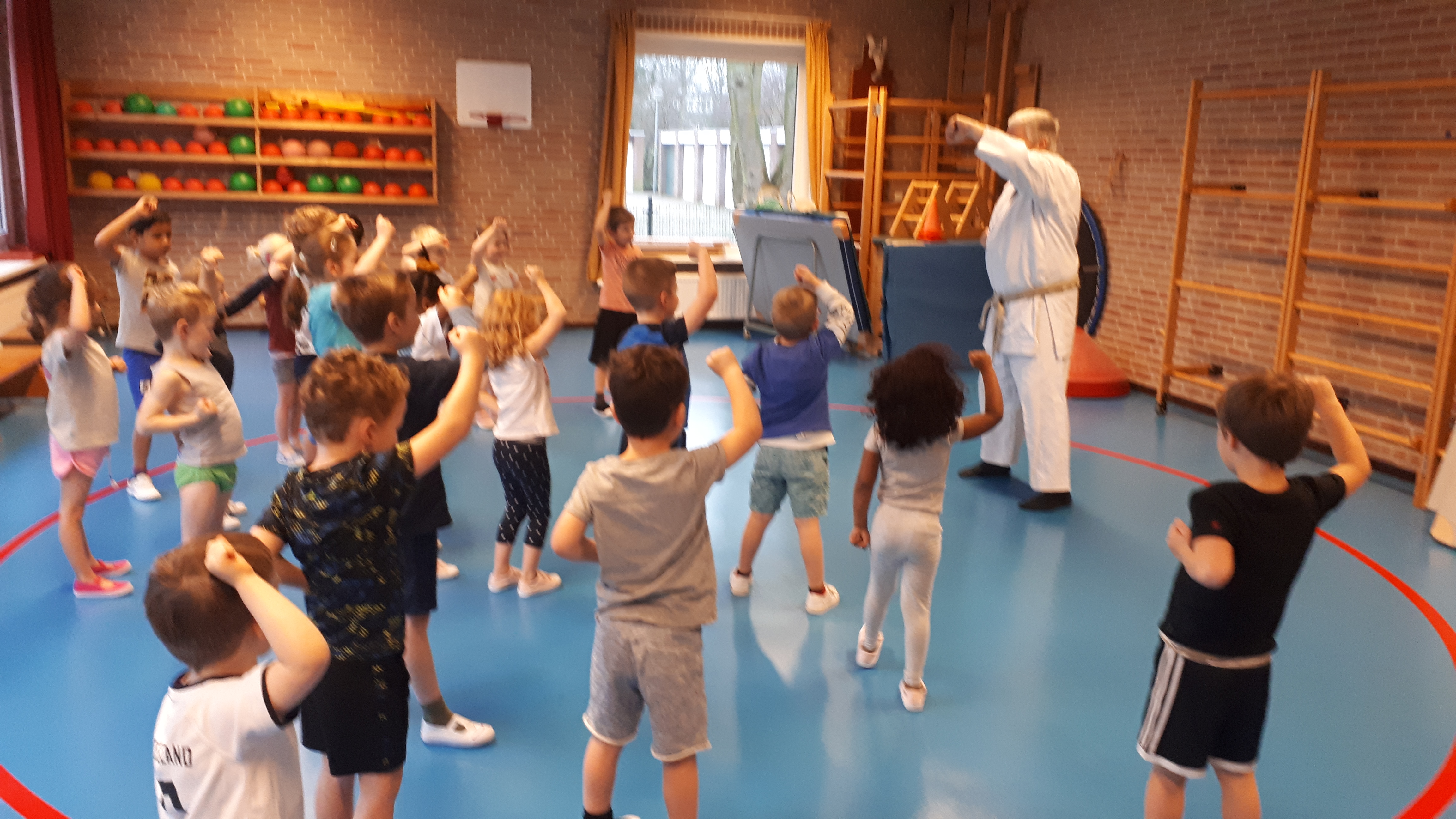 Karateles voor groep 1 - 2