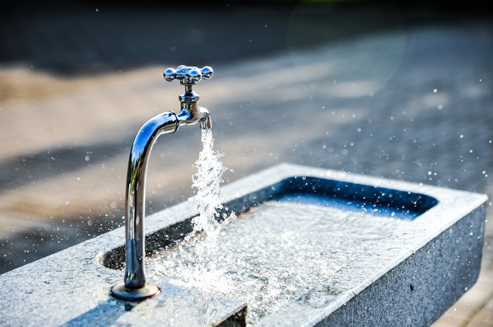 faucet-ga882642a4_1920