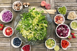 salad-g2ca3ff905_1920