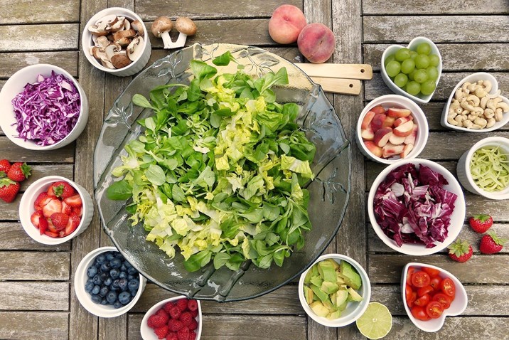 salad-g2ca3ff905_1920